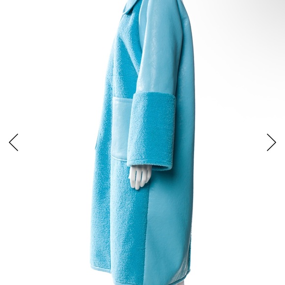 Elegant Turquoise Teddy and Leather Oversized Jacket - Picture 3 of 12